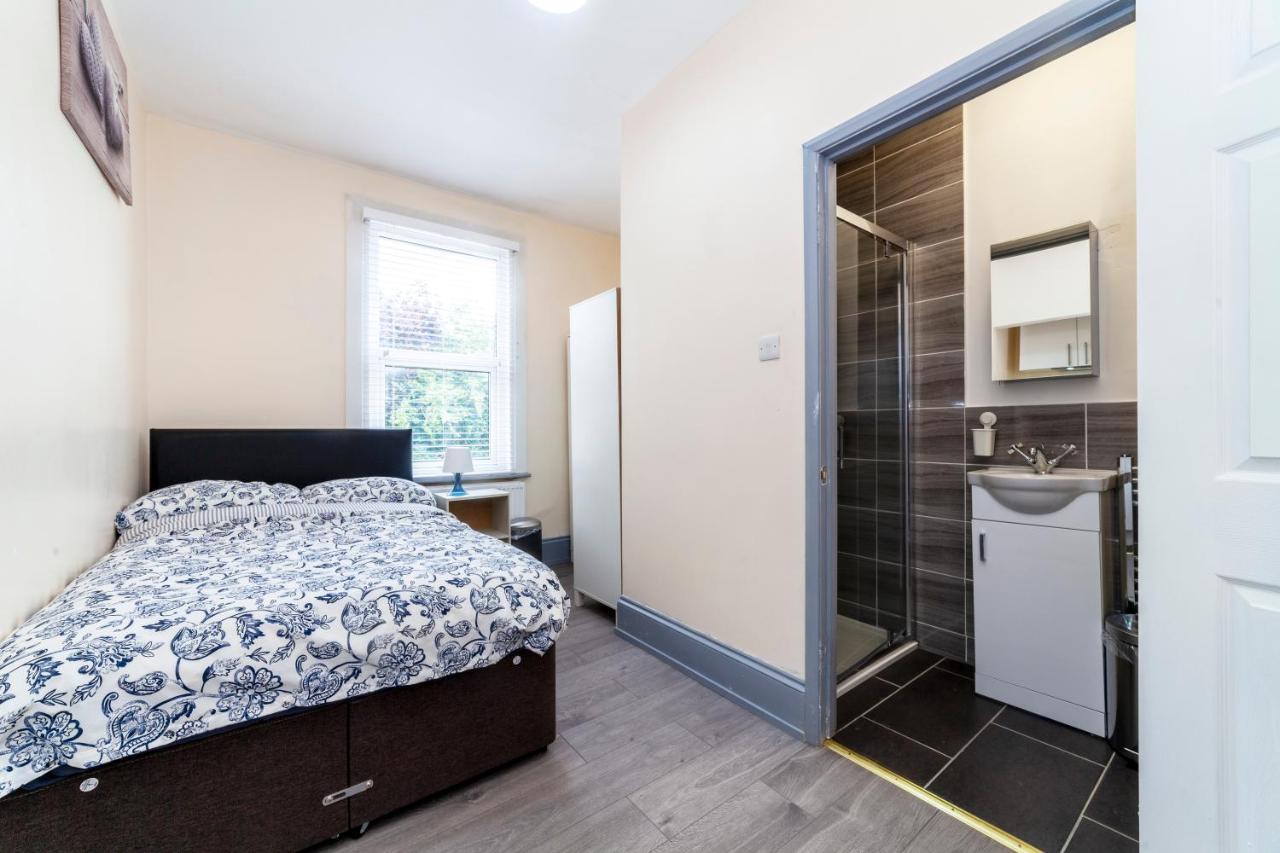 Highlands Gardens Suites Ilford Extérieur photo
